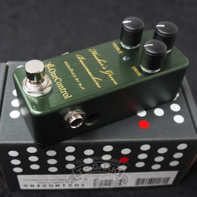 ベース ONE CONTROL Hooker's Green Bass Machine hqdefault.jpg