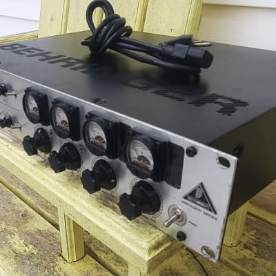 Behringer TUBE ULTRAGAIN T1953 - Microphone/Line Preamplifier image 14