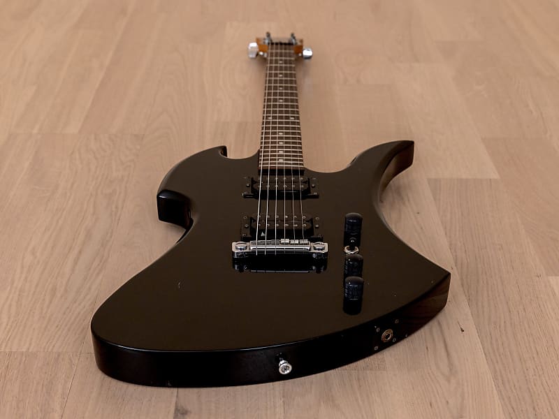 ☆YG3☆新品弦交換済☆美品☆CatingBard モッキンバード ブラック☆ 楽器・機材