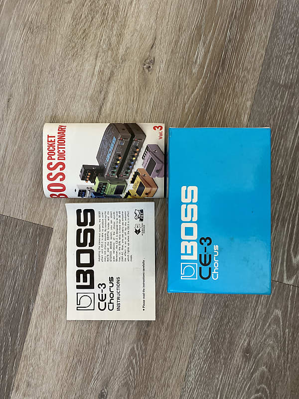 Boss CE-3 Chorus original box and manual image 1