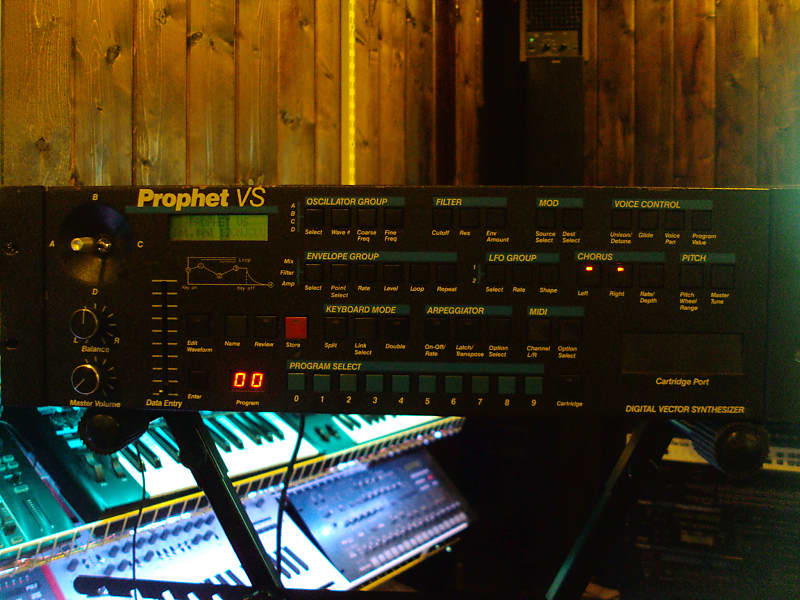 Sequential Circuits Prophet VS rackmount synth module #69 1985 image 1