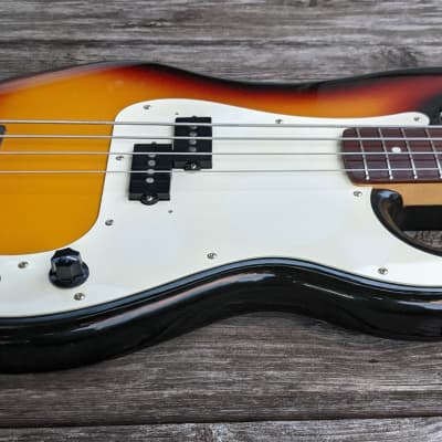 1993-94 Made in Japan Squier Silver Series Standard Precision Bass 3-tone sunburst image 4