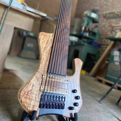 MGbass Custom shop // customize your new bass use bartolini Aguilar emg Nordstrand Seymour Duncan pickup & preamp different woods, fingerboard, body finishing \\ fretless or fretted ** Down payment imagen 10