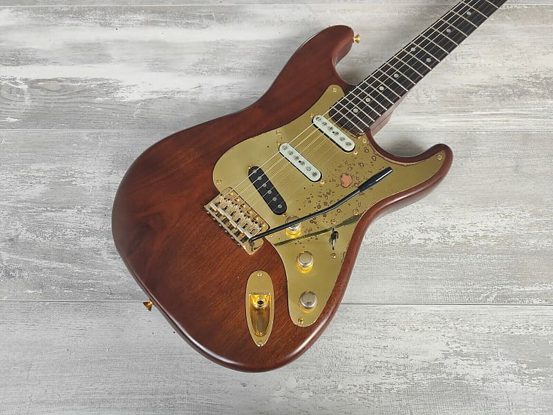 ギター Bill Lawrence BCIIR-65 + Tokai pickup 1985 Bill Lawrence BC2E-130WL 