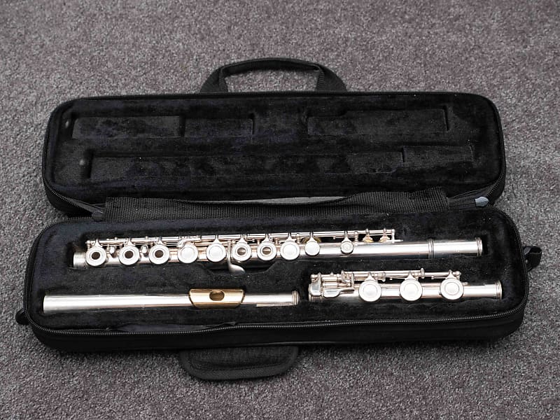 Accent (Gemeinhardt) Solid Silver Flute Reverb