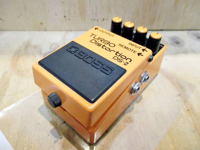 Boss DS-2