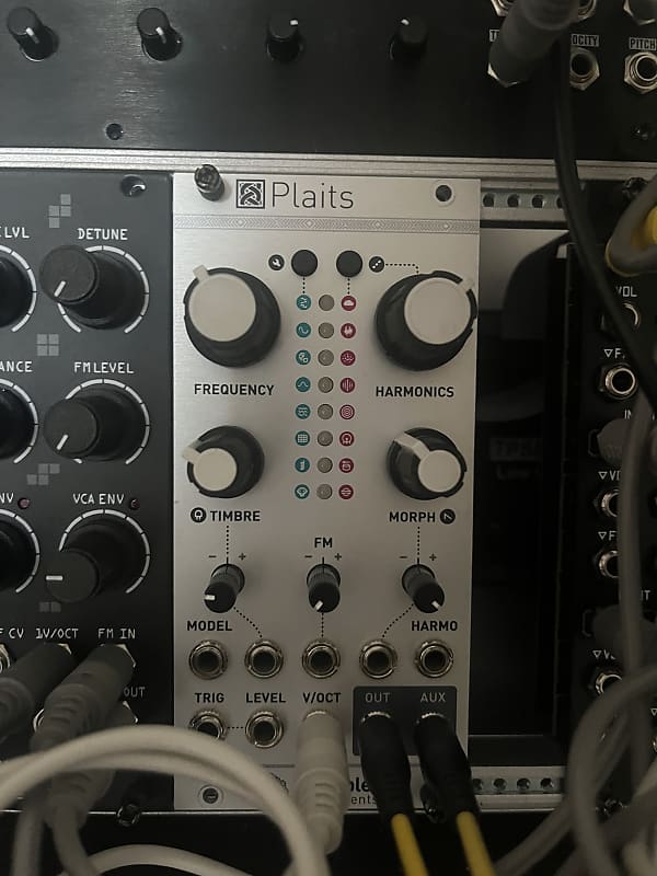 Mutable Instruments Plaits