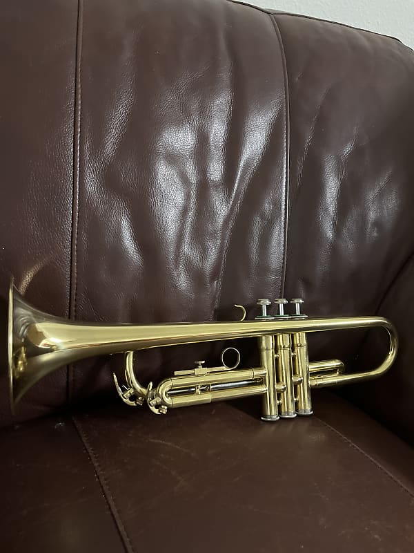Yamaha YTR-232 Bb Trumpet SN 035965 | Reverb Yamaha YTR-232 Bb Trumpet SN 035965 | Reverb