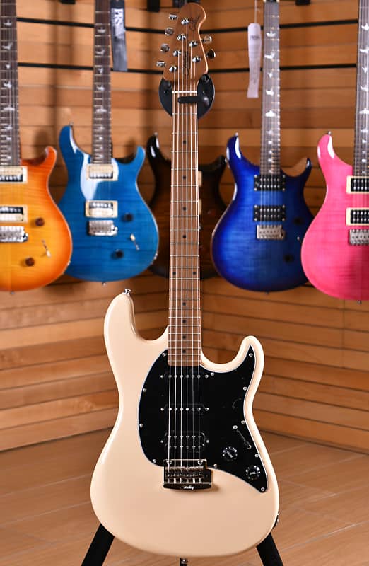 Sterling by online musicman ct50