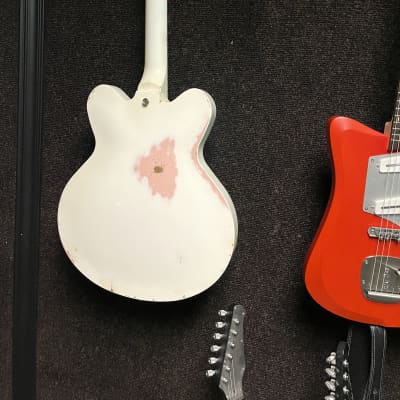 Rock and Roll Relics Lightning Hollowbody White Over Shell Pink image 4
