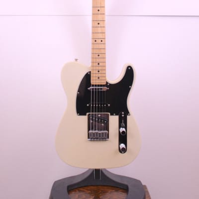 Used Fender Nashville Deluxe Telecaster White Blonde w/ Gig