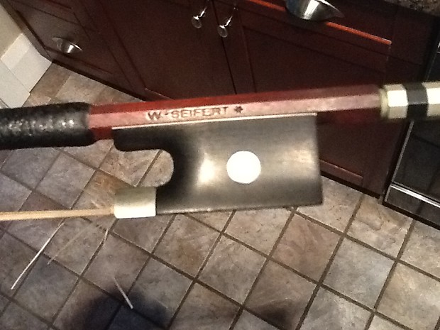 W seifert store violin bow