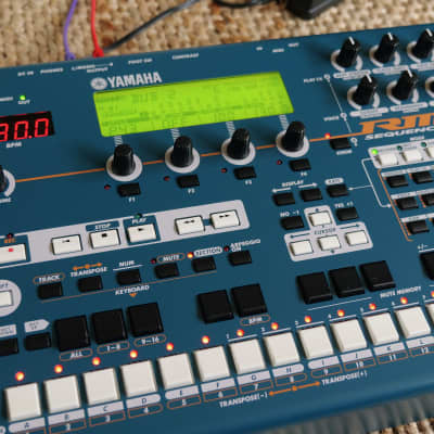 Yamaha RM1x Sequence Remixer 2000s - Blue