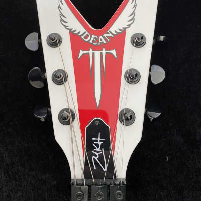 ギター Dean MKH Signature Japanese Rising Sun Dean MKH Signature Matt Heafy Rising Sun W/ Case (used) | Reverb
