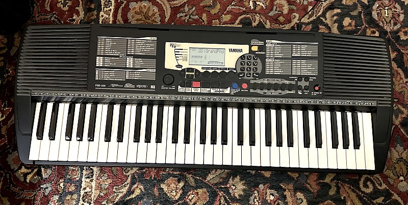 Yamaha PSR-225 61 Key Keyboard | Reverb