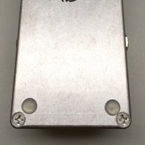 Menatone The Popo Fuzz ハンドメイドシリコンファズペダル Menatone The Popo Fuzz ハンドメイドシリコンファズペダル