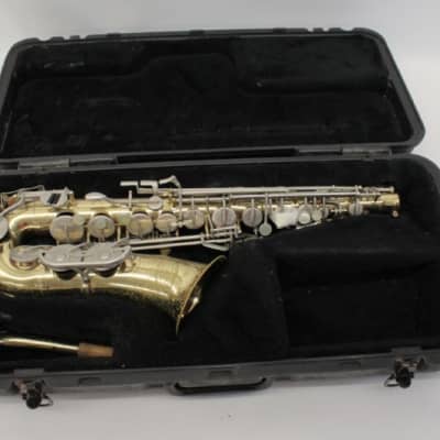 Selmer Bundy-II Alto Saxophone, USA, with sax, neck, mouthpiece/ligature, case, reeds image 1