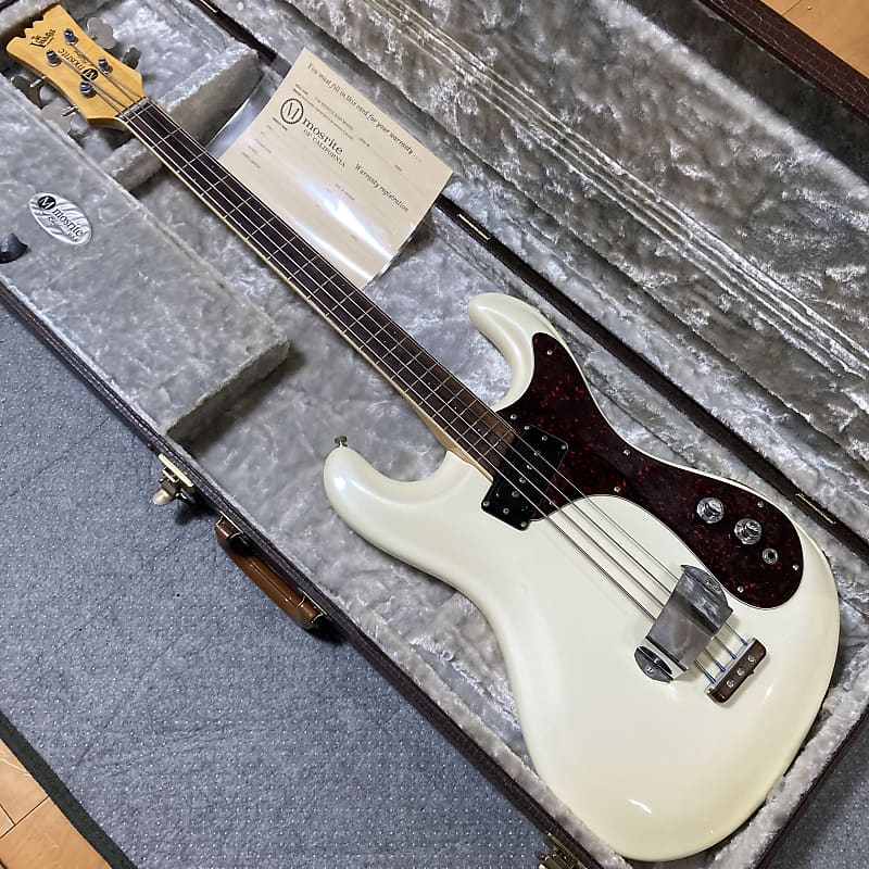 Mosrite The Ventures Model Bass White 90s-00s The Stooges Dave