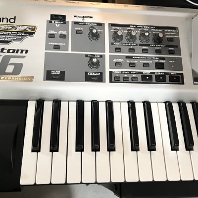 Roland Fantom-X6 61-Key Workstation Keyboard 2004 - 2008 - Silver