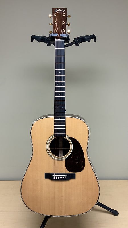 Martin D-28 Modern Deluxe Sitka Spruce / Rosewood Dreadnought 2019 - Present - Natural image 1