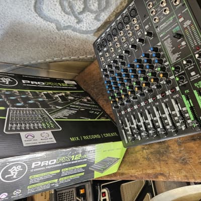 Mackie ProFX12v3 12-Channel Effects Mixer 2020 - Present - Dark Gray image 5