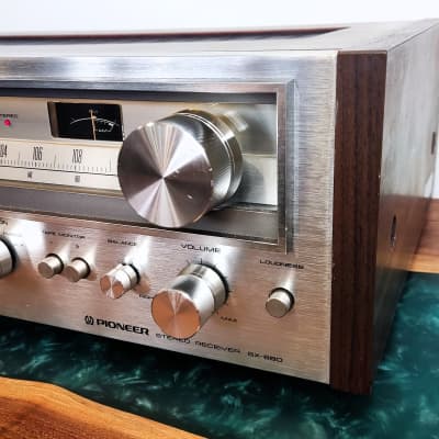 Pioneer SX-680 30-Watt Stereo Solid-State Receiver image 2