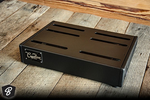 Creation Music Company Elevation Series 17 x 12.5 Pedalboard in Black Tolex