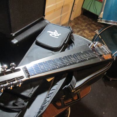 Rogue Student 6-String (3 leg) Lap Steel Guitar 2021 grey flake w/gig bag LOCAL PickUp ONLY image 1