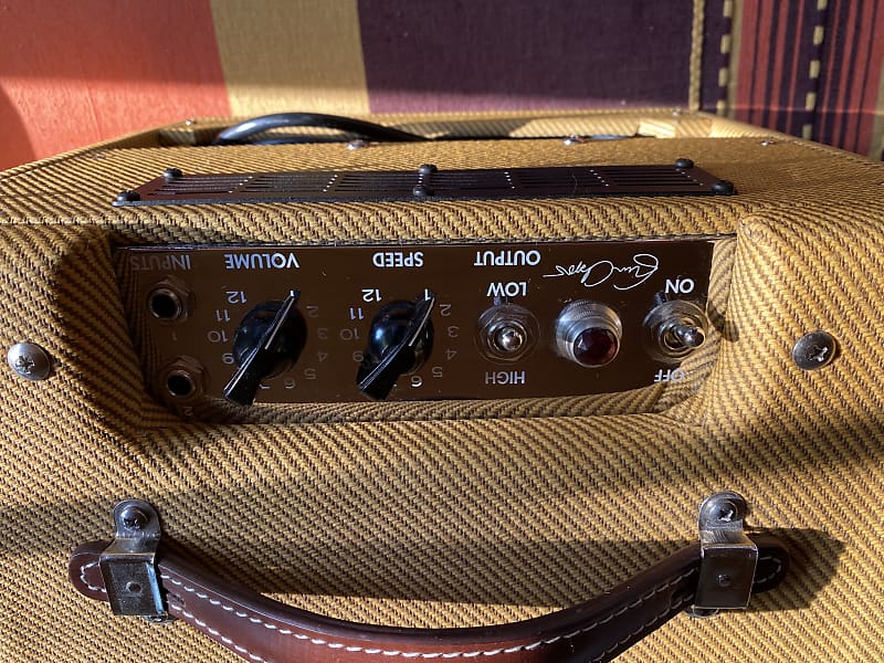 Fender EC Vibro-Champ Eric Clapton Signature 5-Watt 1x8