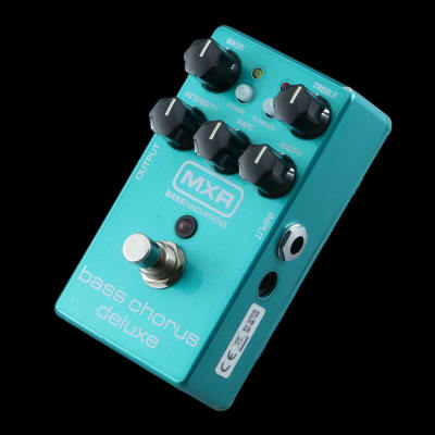 ベース MXR Bass Chorus Deluxe (M83) MXR® BASS CHORUS DELUXE - Dunlop