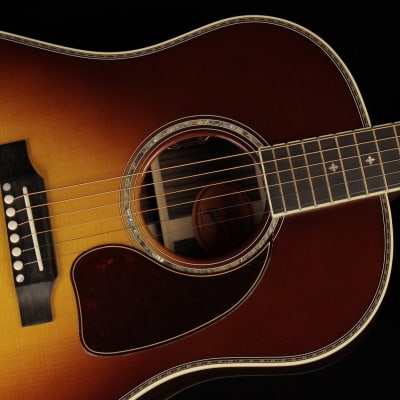 Gibson J-45 Deluxe (#032) image 3