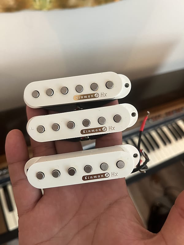 Kinman Stratocaster Blues Set (AVn-62 Neck/ AVn-62 Middle
