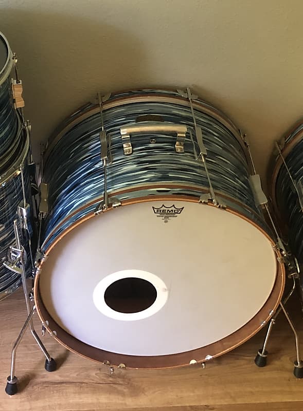 Ludwig Club Date SE Bass Drum Blue Strata Reverb