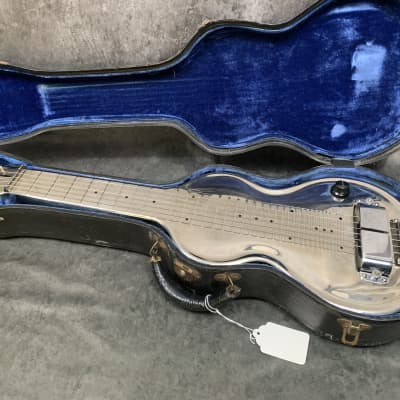 Rickenbacker Silver Hawaiian Lap Steel 1937 to 1943 - Chrome image 1