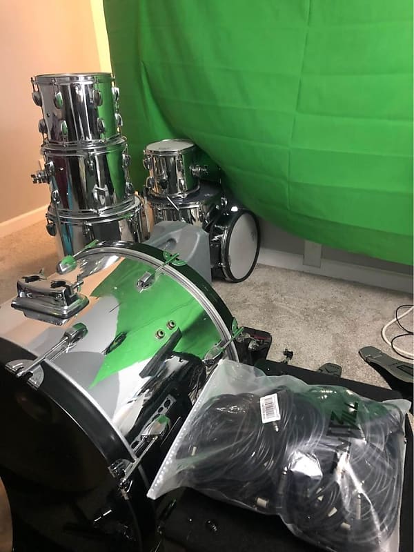 Roland TD20X VDrum Percussion Sound Module and 7 piece Reverb