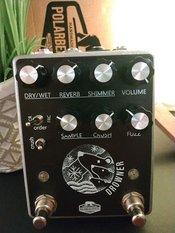Polar Bear Effects Drowner Fuzz/Shimmer Reverb/Bit Crusher Reverb