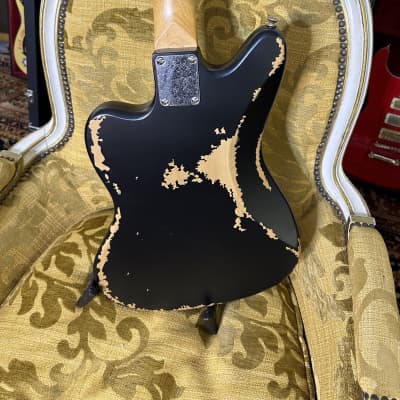Vintage Guitars V65 ICON Vibrato Electric Guitar Distressed Black 2023 - Black Relic image 5