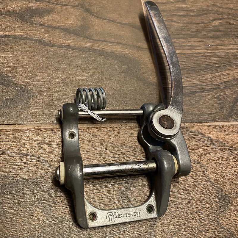 Gibson logo Bigsby B5 Horseshoe Vibrato tremolo vintage | Reverb