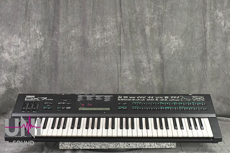 YAMAHA DX7Ⅱ-D シンセサイザー キーボード ヤマハ 070423 grun-sound_a712s240920