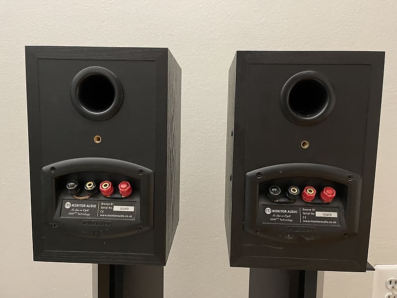 Monitor Audio Bronze B1 Bookshelf Speakers | Reverb