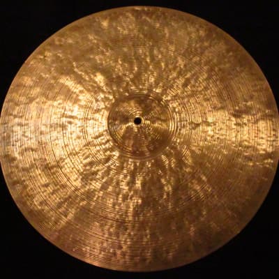 Istanbul Agop 22