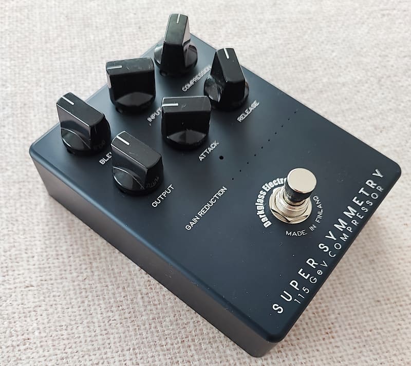 Darkglass Electronics Super Symmetry Bass Compressor LTD BK