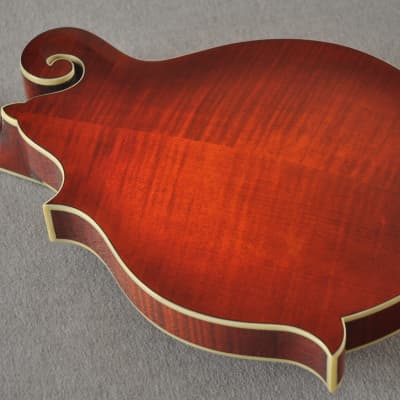 Eastman Mandolin MD614 F Style Oval Sound Hole With K&K Pickup image 8