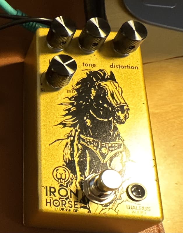 Walrus Audio Iron Horse V3