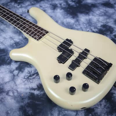 安い Kawai Rockoon Schaller feat Bass Handed Left 1989 KRB-55PJ ベース
