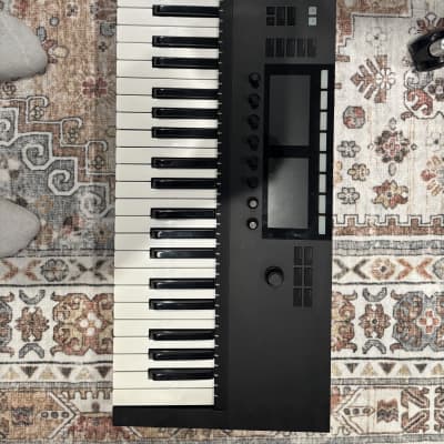 Native Instruments Komplete Kontrol S49 Mk2 | Reverb