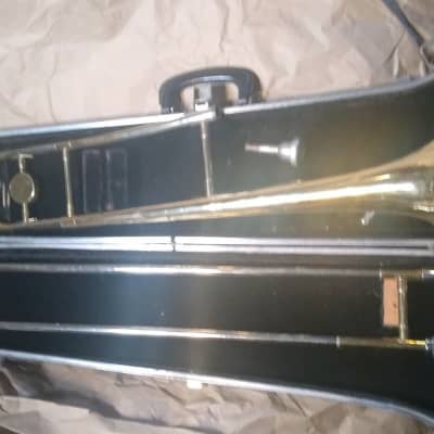 Brass Selmer Signet Trombone w/ Bach 12C Mouthpiece & Case, USA, Good Condition image 5