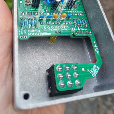 DIY DoomLord guitar pedal with Boost (inspired by Sunn model T Pre-Amp) 2025 - Alu / Black image 5