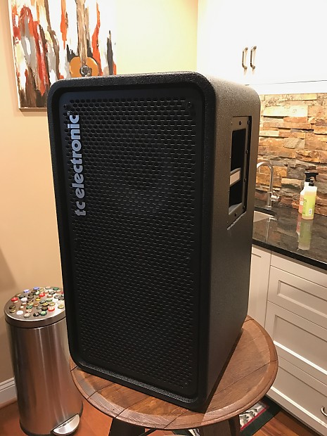 TC Electronic RS210 Vertical Stacking 2x10" 400w Bass Cab image 2