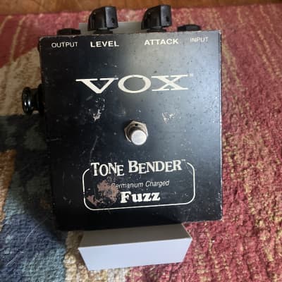 ギター VOX TONE BENDER Fuzz V829 s-l400.jpg
